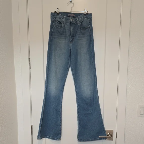 Like New Joe's Jeans High Rise Flare Denim - Picture 1 of 6